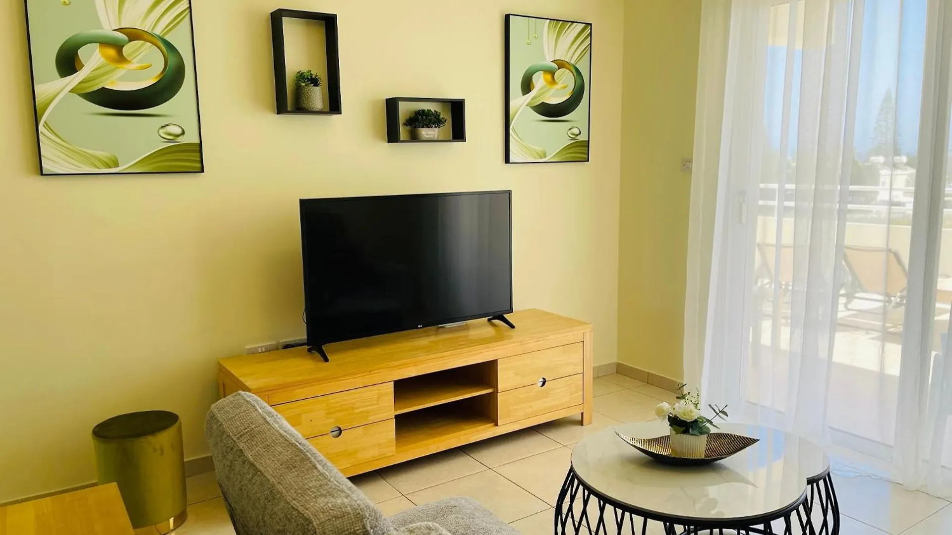 Nissi Elena Sunny Cozy Apt Ayia Napa